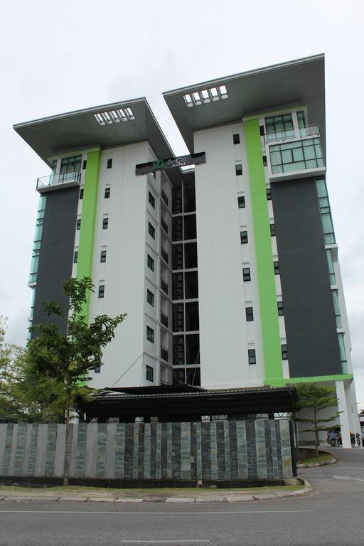 Tribeca Suites Kuching Dış mekan fotoğraf