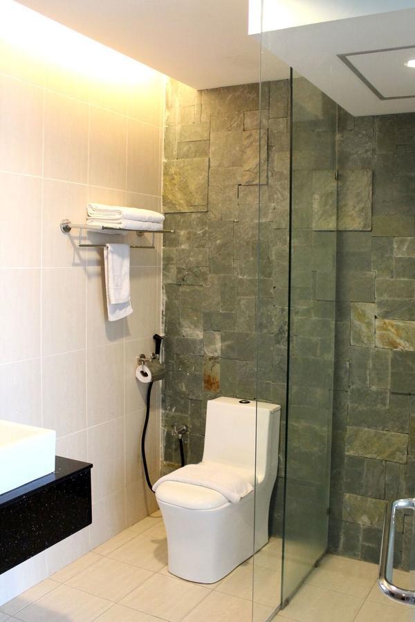 Tribeca Suites Kuching Dış mekan fotoğraf