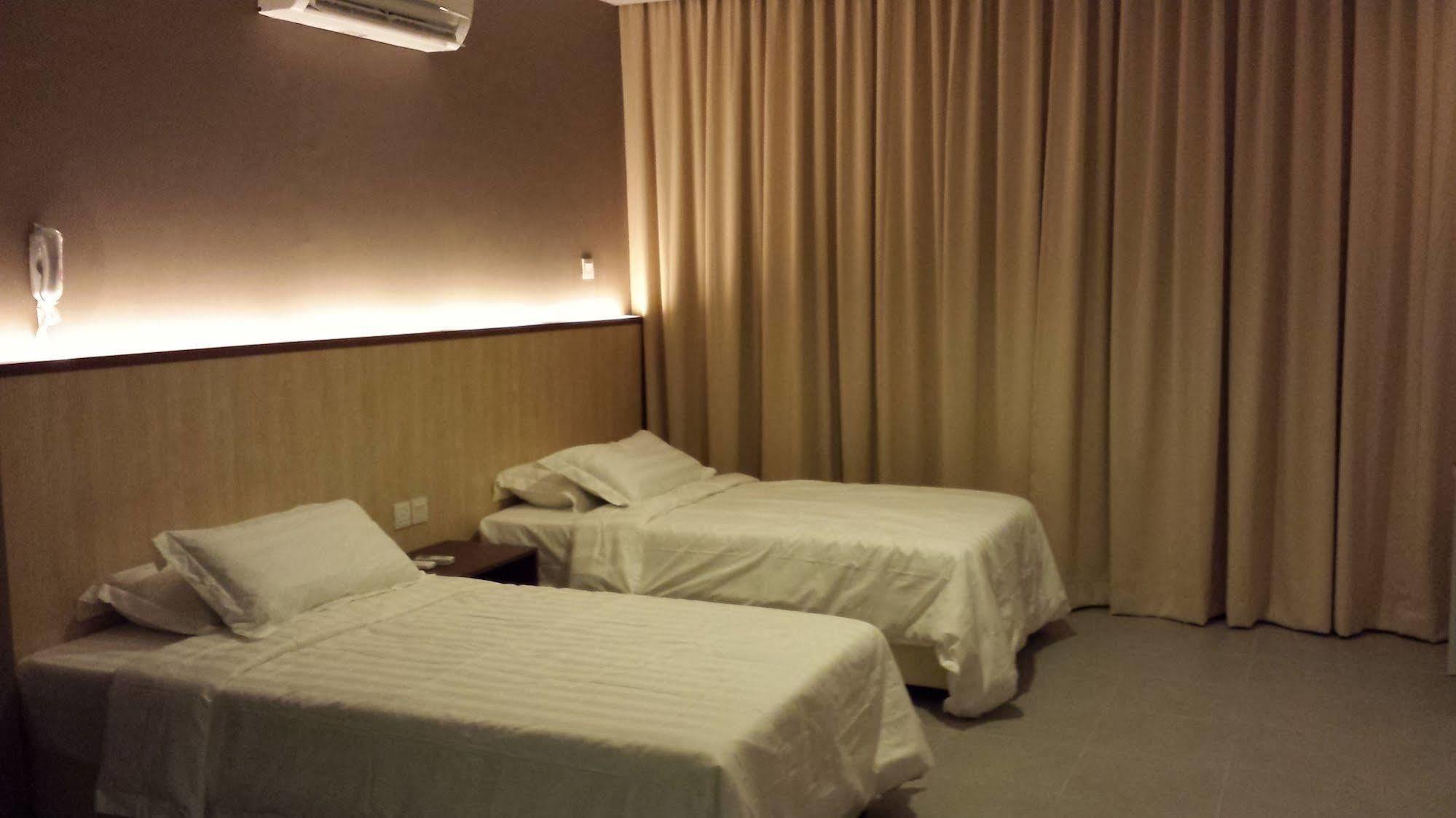 Tribeca Suites Kuching Dış mekan fotoğraf