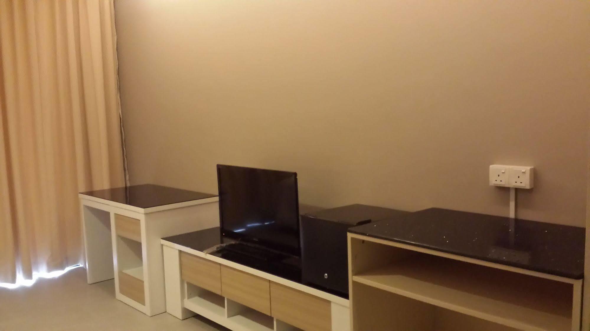 Tribeca Suites Kuching Dış mekan fotoğraf